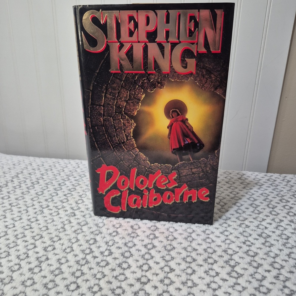 Stephen King- Delores Claiborne Hardcover Book 1993 First Edition Nice Condition